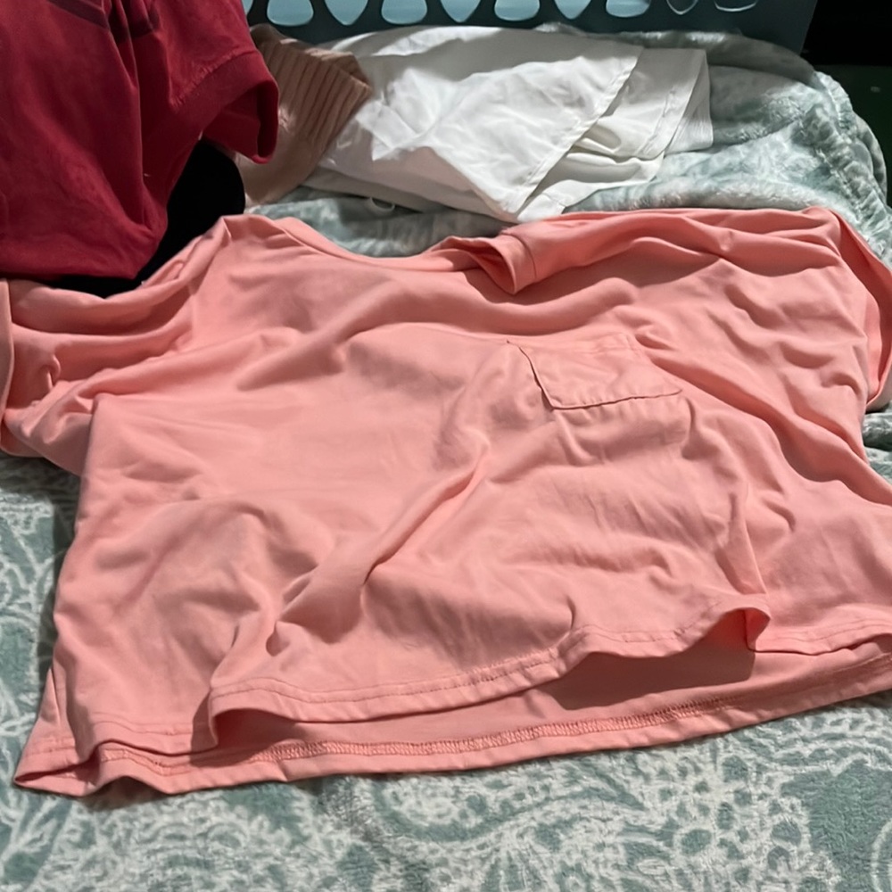 Cropped over sized tee